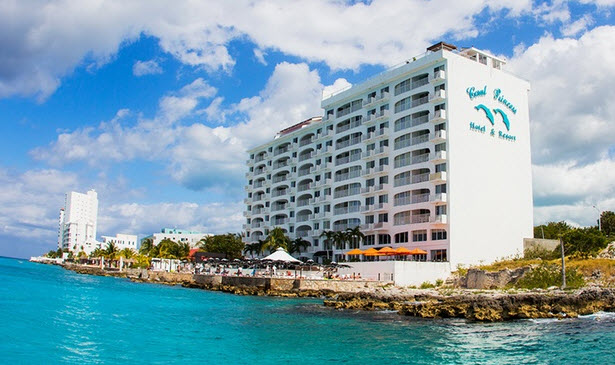 Best Dive Resorts in Cozumel