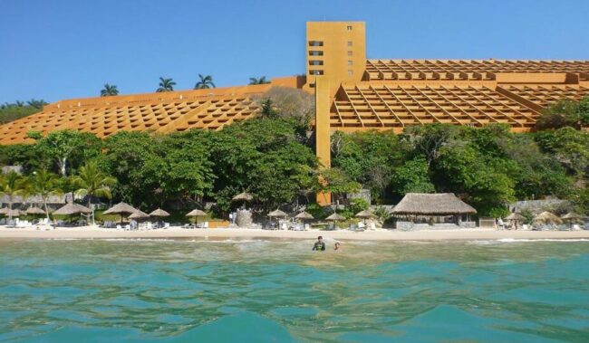 Las Brisas Ixtapan de la Sal - Resorts Near Mexico City