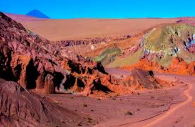 Valle del Arcoiris (Rainbow Valley) - Atacama Desert attractions