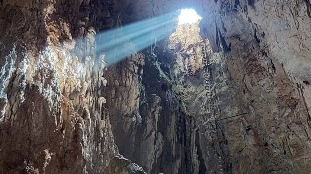 Barra Honda cave tours Costarica