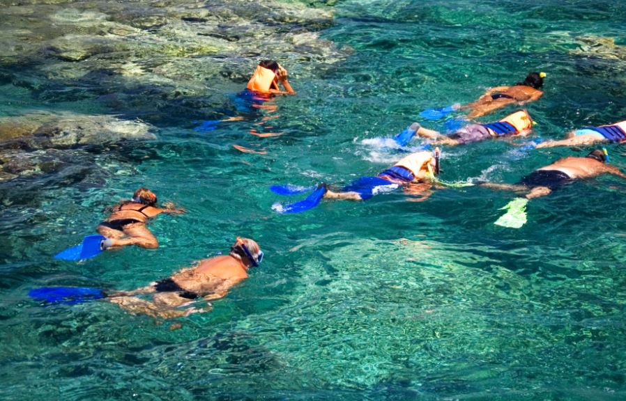 Papagayo snorkeling spots Costarica